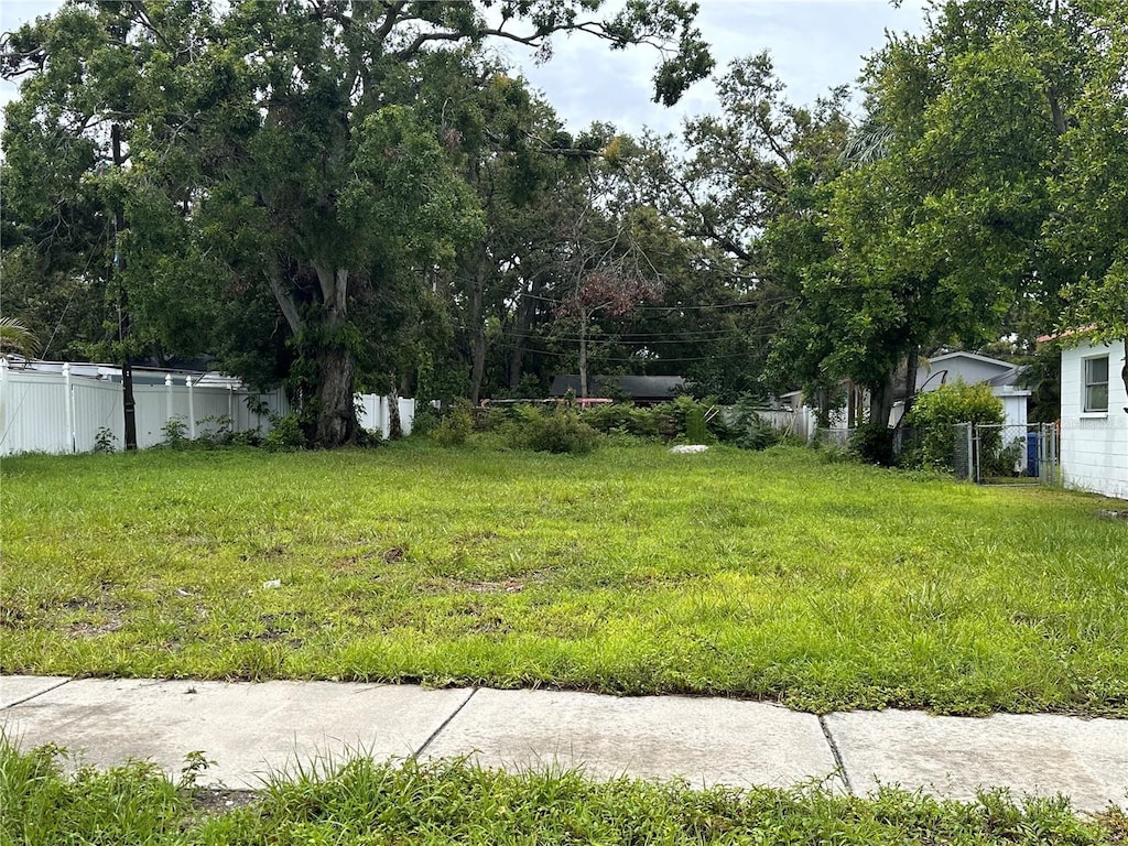 8056 28th Ave N, Saint Petersburg, FL 33710 - photo 2