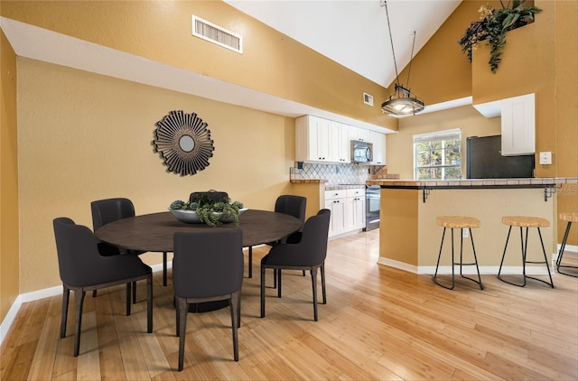 9156 Lake Chase Island Way Unit 9156, Tampa, FL 33626 - photo 4