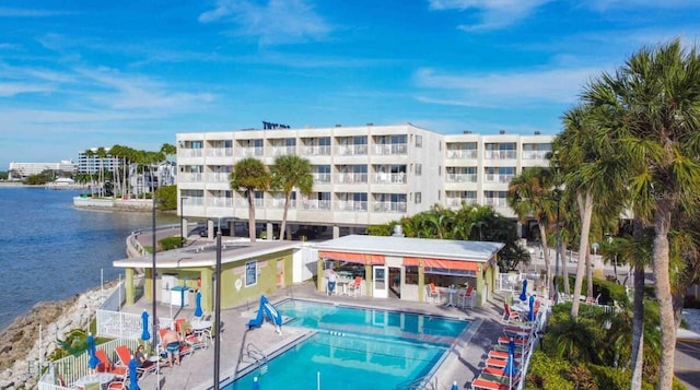 2506 N Rocky Point Dr Unit 424, Tampa, FL 33607 - photo 1