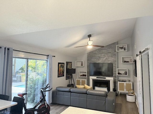 8020 N Gomez Ave, Tampa, FL 33614 - photo 17