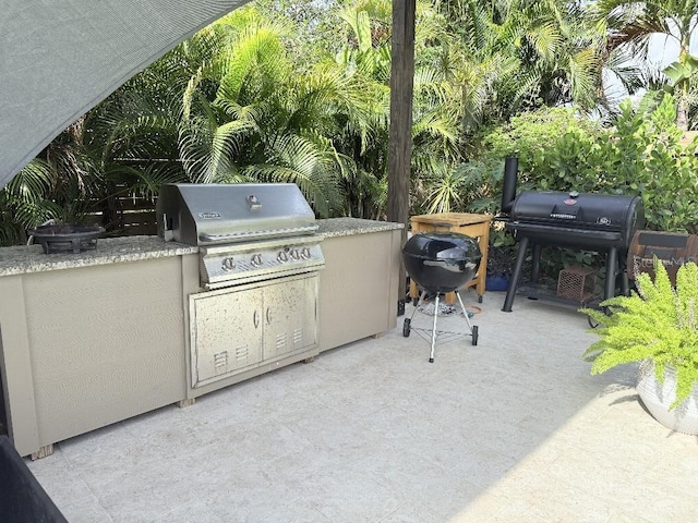 8020 N Gomez Ave, Tampa, FL 33614 - photo 22