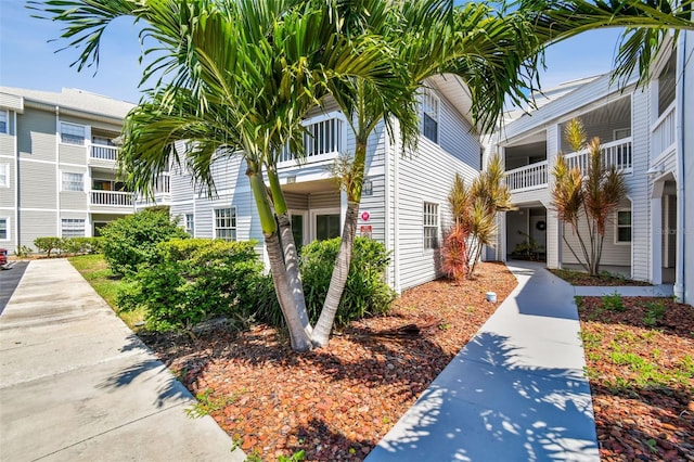 6818 Stones Throw Cir N Unit 12106, Saint Petersburg, FL 33710 - photo 8