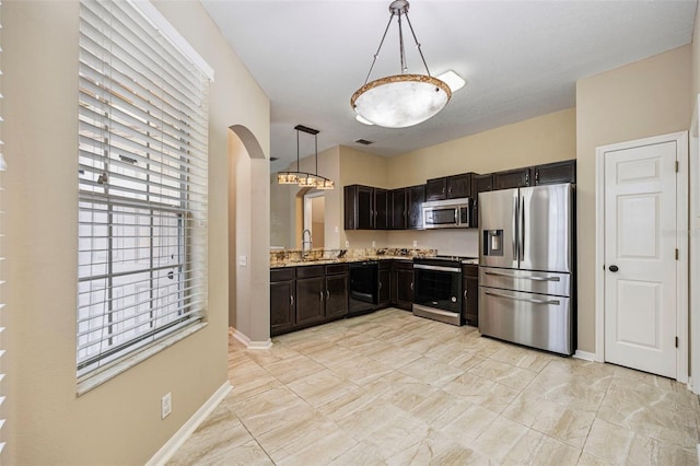 4140 Bismarck Palm Dr, Tampa, FL 33610 - photo 8