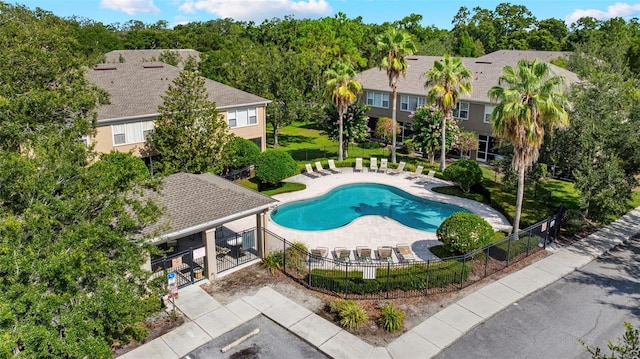 4140 Bismarck Palm Dr, Tampa, FL 33610 - photo 36