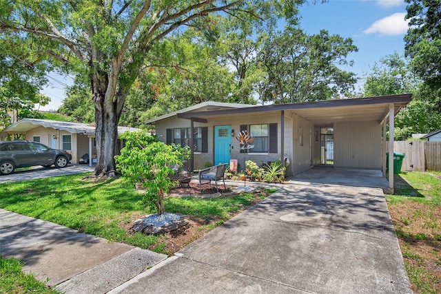7009 S Fitzgerald St, Tampa, FL 33616 - photo 3