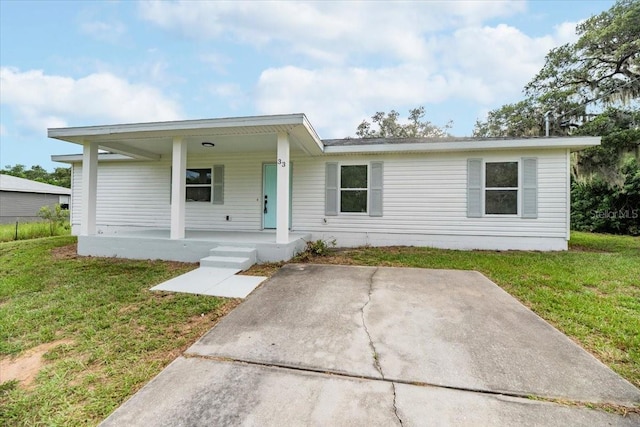 33 Blackjack Ave, Frostproof, FL 33843 - photo 3