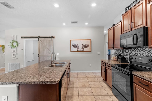 2942 Moulden Hollow Dr, Zephyrhills, FL 33540 - photo 21
