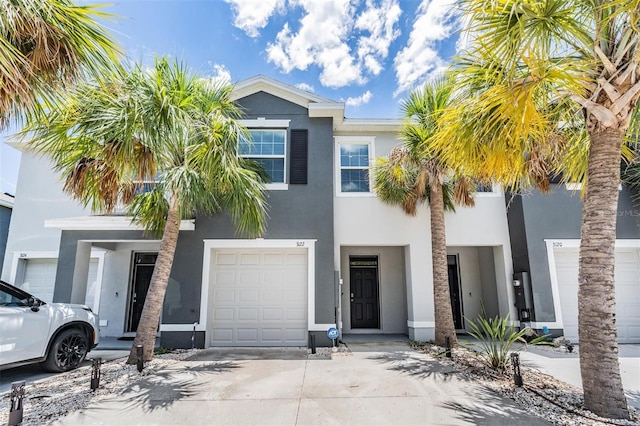 3122 Pleasant Willow Ct, Brandon, FL 33511 - photo 1