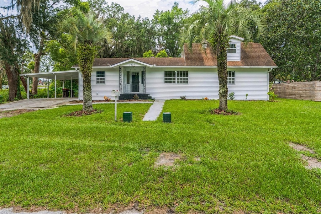 5654 SE Poinciana Rd, Belleview, FL 34420 - photo 1