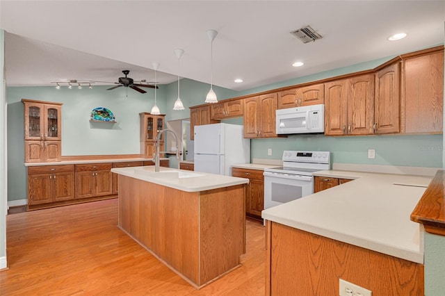 2232 Colonial Blvd W, Palm Harbor, FL 34683 - photo 8