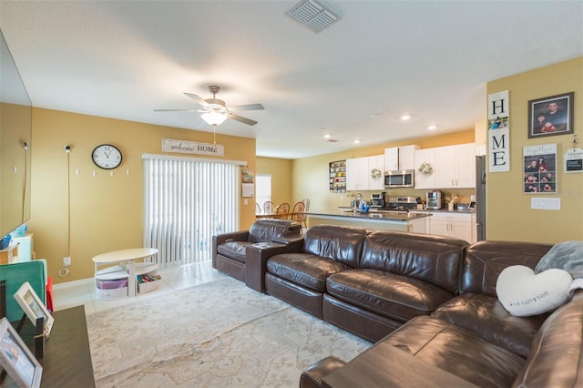 6411 Beverly Hills Dr, Zephyrhills, FL 33541 - photo 10