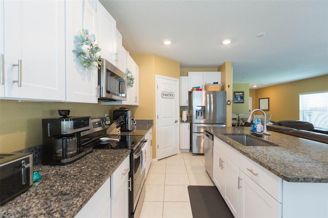 6411 Beverly Hills Dr, Zephyrhills, FL 33541 - photo 16