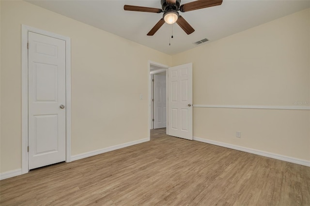 8013 Cornwall Ln, Tampa, FL 33615 - photo 20