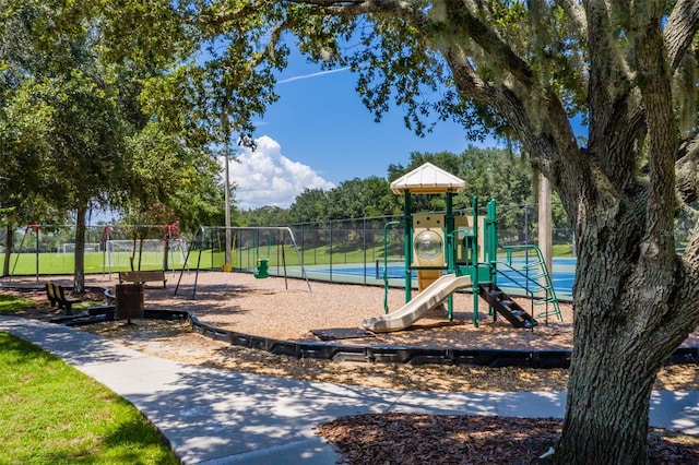 6012 Hammock Hill Ave, Lithia, FL 33547 - photo 60