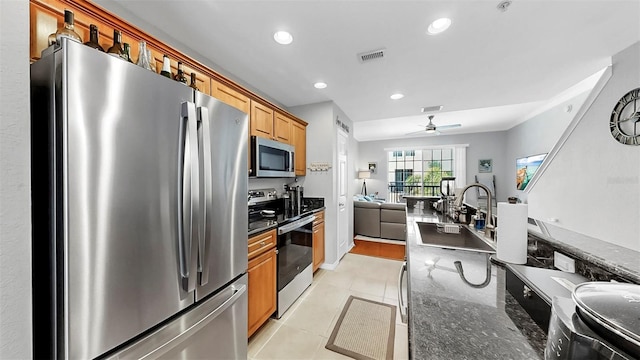 117 Grand Beach Pl, Tampa, FL 33609 - photo 17
