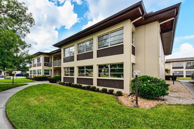 4826 Marine Pkwy Unit 204, New Port Richey, FL 34652 - photo 2