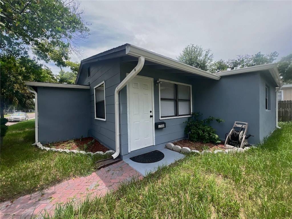 1300 37th St S, Saint Petersburg, FL 33711 - photo 1