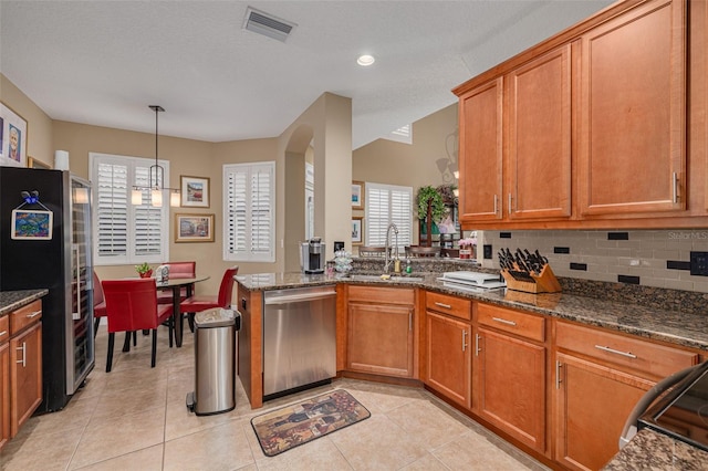 2567 Gloriosa Dr, Palm Harbor, FL 34684 - photo 16