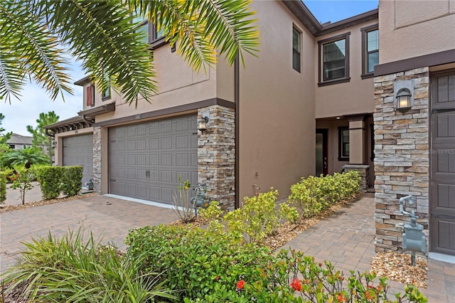 4887 Isola Ct, Wesley Chapel, FL 33543 - photo 4