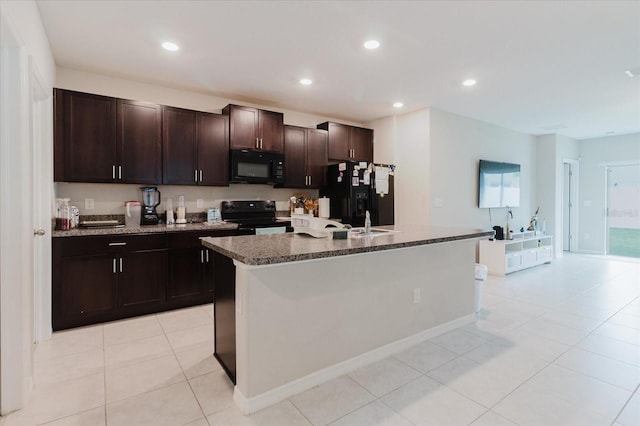 3709 Daisy Bloom Pl, Tampa, FL 33619 - photo 6