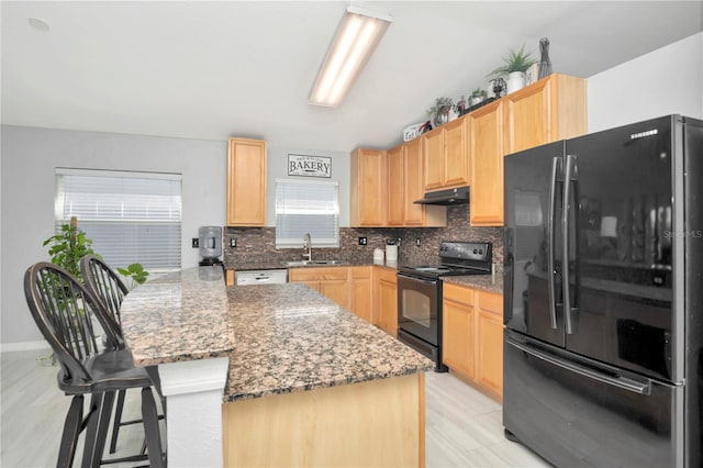 2239 Roanoke Springs Dr, Ruskin, FL 33570 - photo 15