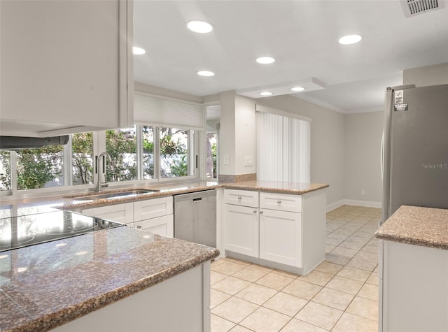 8054 Bayshore Dr, Seminole, FL 33776 - photo 7