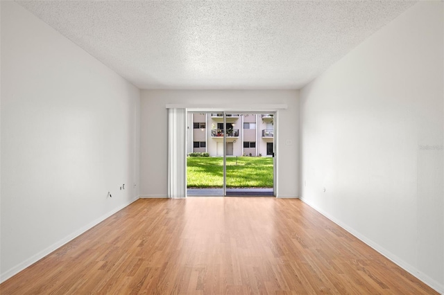 4606 W Gray St Unit 107, Tampa, FL 33609 - photo 4
