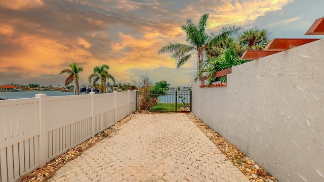 5960 Bahama Way N, St Pete Beach, FL 33706 - photo 17
