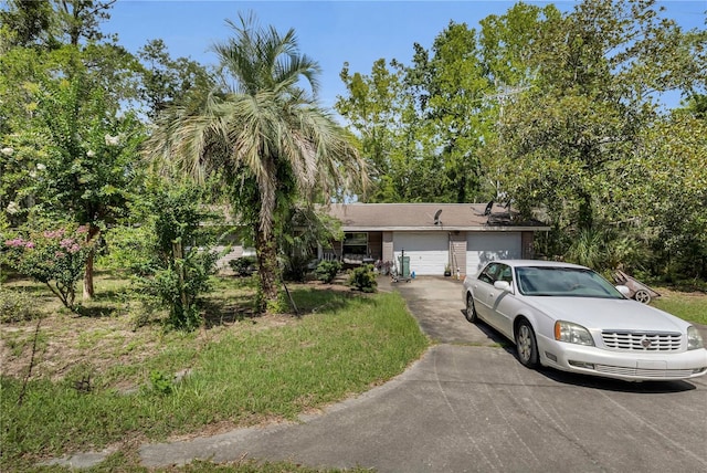 1058 SW Breezy Dr, Dunnellon, FL 34431 - photo 1