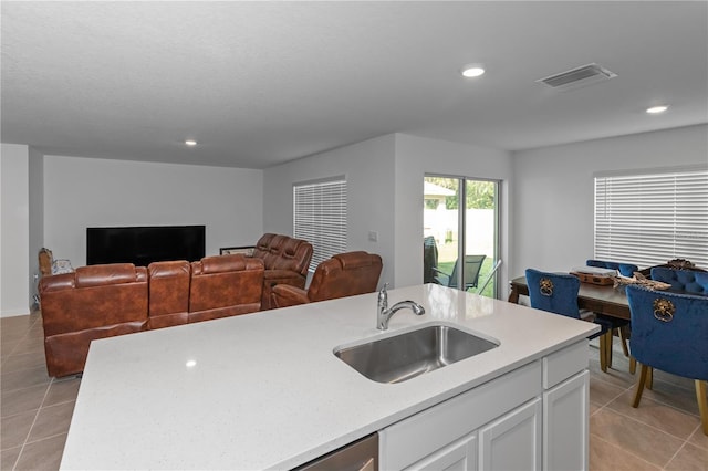 37357 Sharks Eye Ln, Zephyrhills, FL 33541 - photo 7