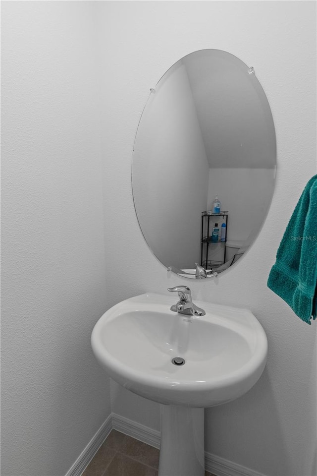 37357 Sharks Eye Ln, Zephyrhills, FL 33541 - photo 8