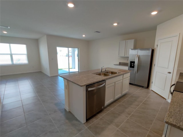 32597 Kobuk Valley Ave, Wesley Chapel, FL 33543 - photo 5