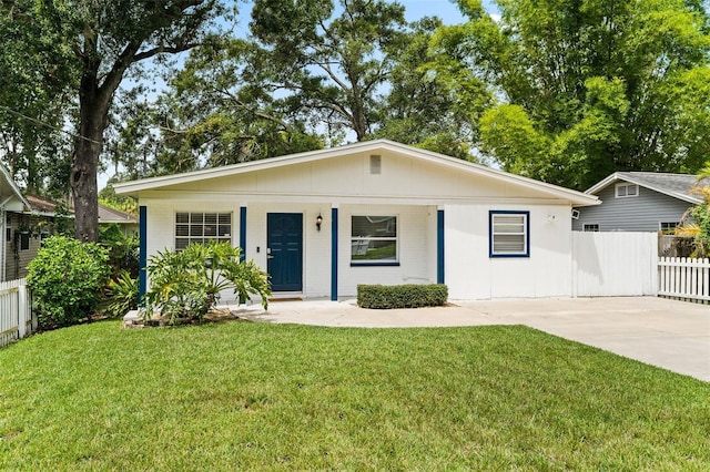 6908 N Lynn Ave, Tampa, FL 33604 - photo 1