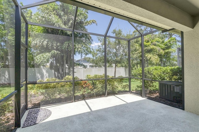8138 Pine Crest St, Seminole, FL 33777 - photo 3