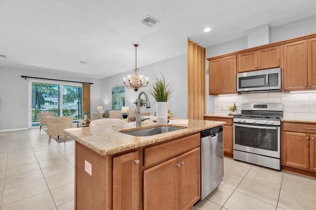 8138 Pine Crest St, Seminole, FL 33777 - photo 12