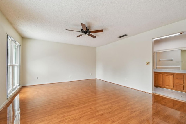 4646 Landscape Dr, Tampa, FL 33624 - photo 52