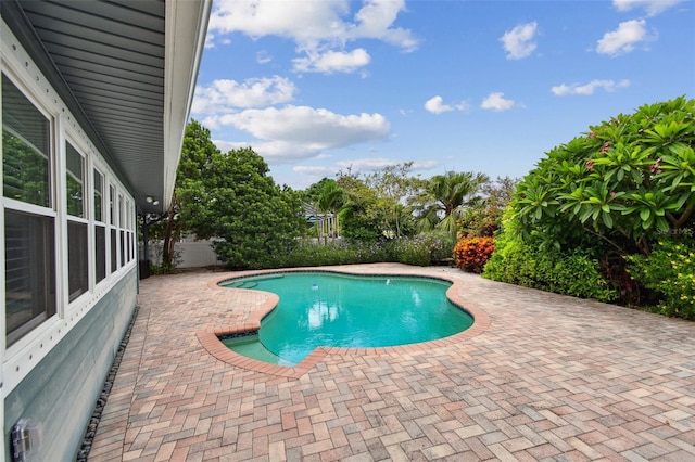 6896 Augusta Blvd, Seminole, FL 33777 - photo 59