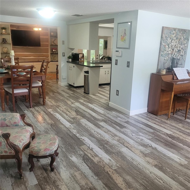 8409 Mill Creek Ln, Hudson, FL 34667 - photo 6