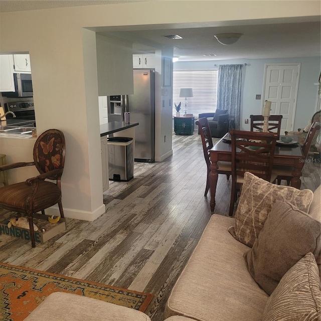 8409 Mill Creek Ln, Hudson, FL 34667 - photo 9