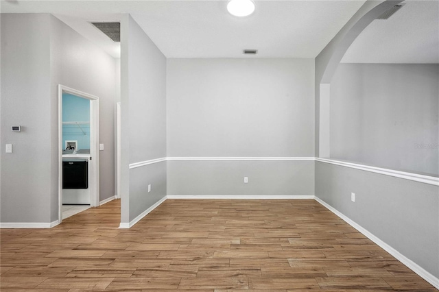31052 Wrencrest Dr, Wesley Chapel, FL 33543 - photo 13