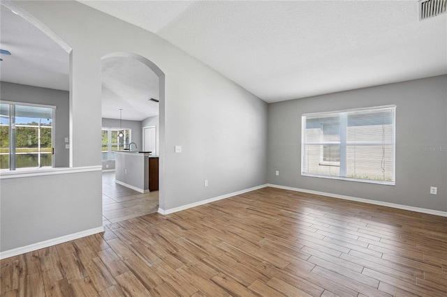 31052 Wrencrest Dr, Wesley Chapel, FL 33543 - photo 15
