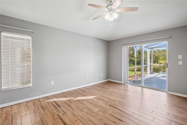 31052 Wrencrest Dr, Wesley Chapel, FL 33543 - photo 28