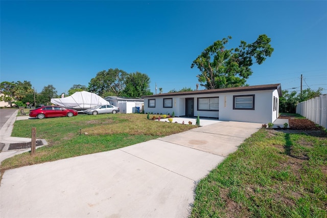 8217 Tanglewood Ln, Tampa, FL 33615 - photo 2