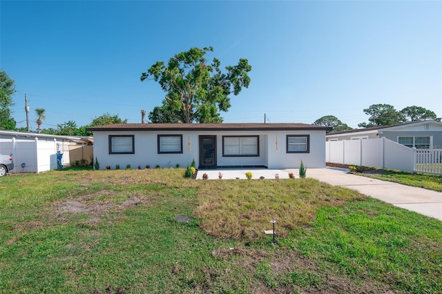 8217 Tanglewood Ln, Tampa, FL 33615 - photo 6