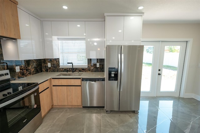 8217 Tanglewood Ln, Tampa, FL 33615 - photo 14