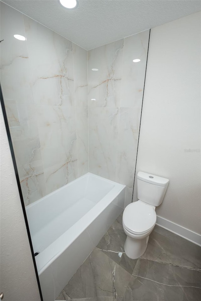 8217 Tanglewood Ln, Tampa, FL 33615 - photo 21