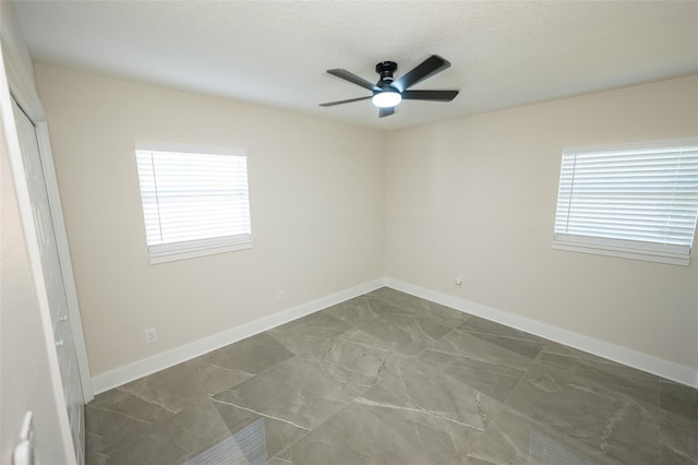 8217 Tanglewood Ln, Tampa, FL 33615 - photo 24