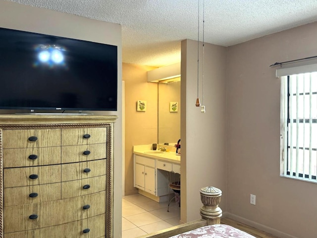 10816 Roundview Ln, Tampa, FL 33624 - photo 24