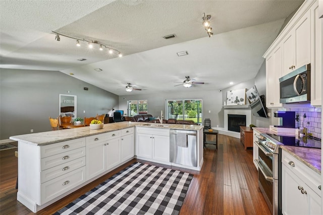 5425 Eagle Blvd, Land O Lakes, FL 34639 - photo 20