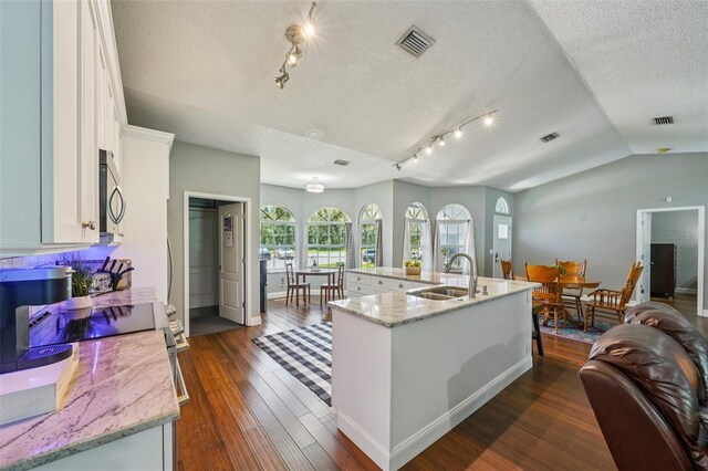 5425 Eagle Blvd, Land O Lakes, FL 34639 - photo 23